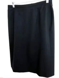Escada Sz 40 Simple Black 100% New Wool Fored Rear Button & Zip Pencil Skirt - Imagen 1 de 4