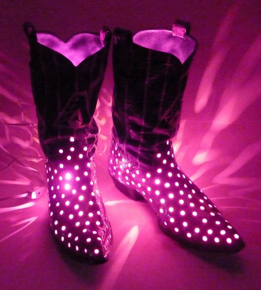 Botas Decoración Tamaño Natural Iluminado Cerámica Hechas a Mano ÚNICAS Artesanas Personalizadas Surtidas  Foto 1 de 4