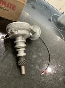 Nos 1967 Ford Falcon 6 Cylinder Distributor C7DZ-12127-D - Picture 1 of 6