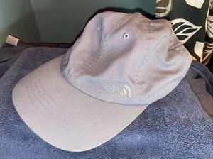 The North Face The Norm Hat LIGHT GRAY One Size Strap Back Cap - GENTLY USED - Picture 1 of 10