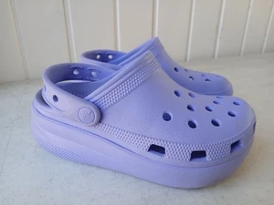 Crocs Kinder Cutie Crush Plateau Clogs Schuhe Digital Violett Mädchen Gr. J 1 - Bild 1 von 11
