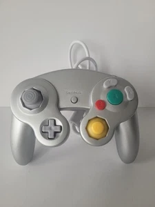 Nintendo GameCube Controller - Silver - Aftermarket Unbranded - Picture 1 of 5