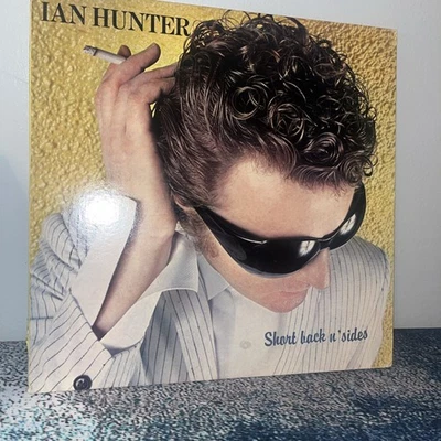 Short Back and Sides [LP] by Ian Hunter (Vinyl, EMI Music Distribution) - Image 1 of 4