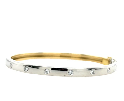 18ct Yellow & White Gold Diamond Bangle Set With 7 Natural Diamonds, 0.30ct - Image 1 of 4