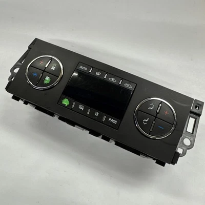 2008-2011 Silverado Sierra Digital Climate Temp Temperature Control 25936131 - Image 1 of 4