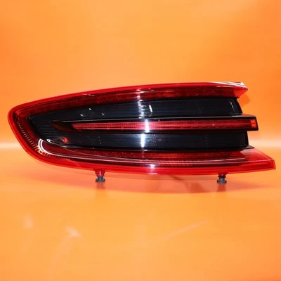 PORSCHE MACAN TAIL LIGHT LEFT DRIVER 2015 2016 2017 2018 LED 95B945095E OEM - Image 1 of 4