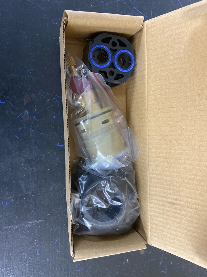 Speakman RPG05-109305 Kit Termostático Retro-fit para Cuerpos de Válvula P Antiguos - N/A Foto 1 de 1