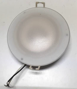 QAI DLFST4-008 LED RV Puck Light - Picture 1 of 2