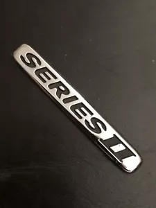Commodore VT VX SERIES 2 Rear Boot Garnish Badge Genuine Holden - Picture 1 of 2