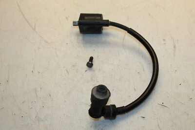 Крышка свечи зажигания катушки зажигания 2006 Yamaha Grizzly 80 3KJ-82310-10-00 - Изображение 1 из 4