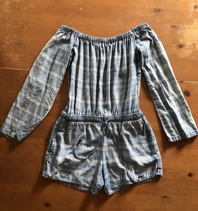 Anthropologie Stoff & Stein gestreifter Chambray schulterfreier Strampler mit Taschen - Bild 1 von 9
