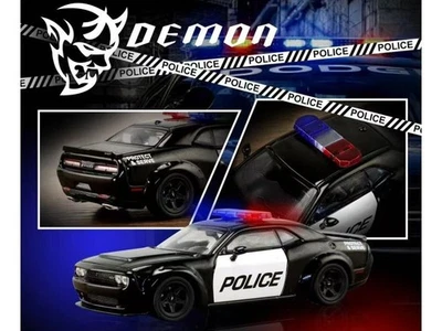 DODGE Challenger SRT Hellcat - Widebody  - Police - FineWorks 1:64 - Immagine 1 di 4