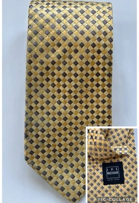 "Corbata Ike Behar 100 % seda geométrica diagonal cuadrada tejida amarilla 3,75 x 57,5"" EE. UU. Foto 1 de 4