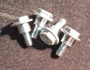 Viti di montaggio per unità a disco 4 pezzi per filettatura corso di precisione DELL Optiplex - Foto 1 di 1