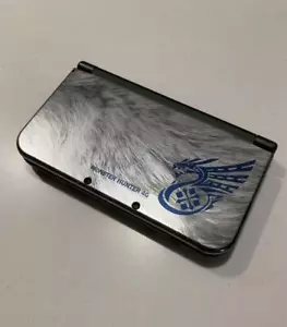 New Nintendo 3DS LL XL Monster Hunter 4G Model - Special Edition, Console Only - Picture 1 of 12