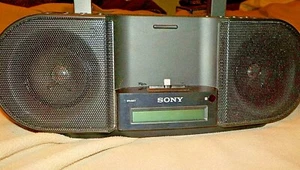 SONY CD Player ( no remote) ZS-S3iPN ( corded and battery ), black / iPod dock. - Picture 1 of 8