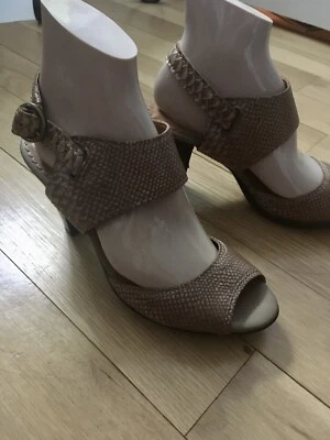 Indigo by Clarks Tan Leather Snakeskin Print Sandals Heels - Size 7.5 Medium - Image 1 of 4