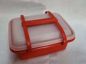 Vintage Tupperware Pack N Carry Red Lunch Box - Picture 1 of 9
