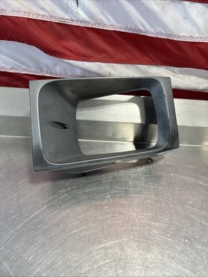 Ford F250 F350 1999-2004 diestro pasajero faro bisel F81B-13052-AEW Foto 1 de 4