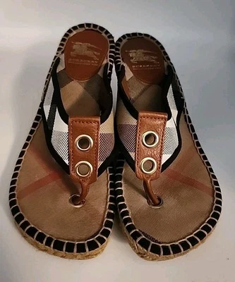 Sandalias Burberry Beige Talla 36 EE. UU. Talla 6 Alpargata Cuña Tanga Foto 1 de 4