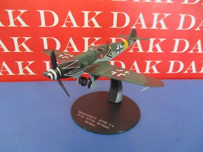 Die cast 1/72 Modellino Aereo Aircraft Messerschmitt Bf 109 K-4 Bubi Hartmann - Immagine 1 di 4