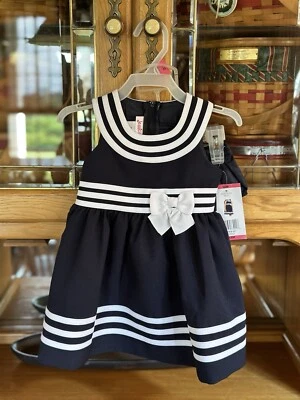 Vestido bebé Jessica Ann. 18M. Hogar libre de humo Foto 1 de 3