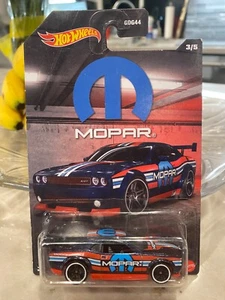 Hot Wheels 2022 HW Dodge MOPAR Series 3/5 Dodge Challenger Drift Car - Bild 1 von 1