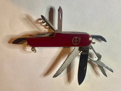 Red Swiss Army Knife, Excellent Condition - Image 1 of 4