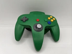 Mando Nintendo 64 Verde NUS-005 Oficial N64 OEM Probado Funciona Auténtico - Imagen 1 de 7