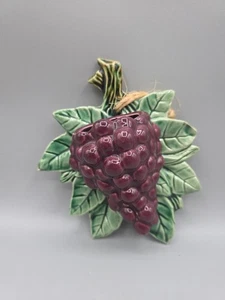 Vintage 1950s McCoy Wall Hang Wall Pocket Grapes Original - Picture 1 of 10