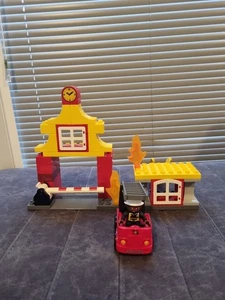 Lego Duplo Fire Station Toy Bundle, Vehicle, Figure, Bricks, Blocks, Lego - Picture 1 of 8