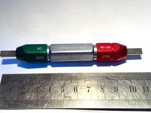 DANIELS G537 GO .2095 NO-GO .2135 FLATS GRÜN/ROT 5220.99.977.4690 - Bild 1 von 4