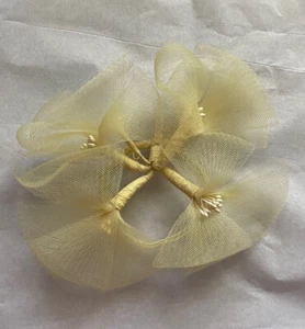 Vintage 1950’s Yellow Tulle Hair Bun Accessory - Picture 1 of 3