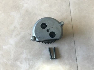 Lot 009-5 1980 Honda ATC185 Oil Pump - Imagen 1 de 3
