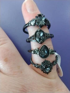 Neu mit Etikett duftende Schmuckstücke Menge 4 FJ Sterlingsilber Dark Coven Schwarz Gold Ringe 9 - Bild 1 von 17