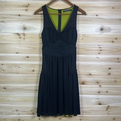Vestido Marc New York Little Negro Ajuste y Acampanado Forro Verde Para Mujer Talla 6 Foto 1 de 4