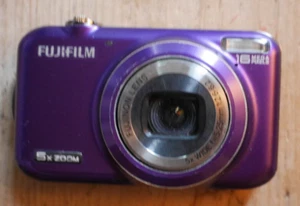 Fuji Finepix camera JX 400 5X optcal zoom 16 MP used purple-faulty - Picture 1 of 10