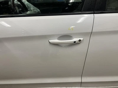 Used Front Left Exterior Door Handle fits: 2017 Hyundai Elantra assembly Sedan f Foto 1 de 4