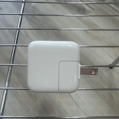 Lot of 60 Apple 10W USB Power Adapter OEM  Wall Charger A1357 iPhone, iPad, iPod - Image 1 of 3