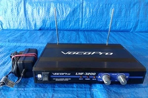 VocoPro UHF-3200 Dual Channel Wireless Microphone System Model - Tested (No Mic) - Picture 1 of 10