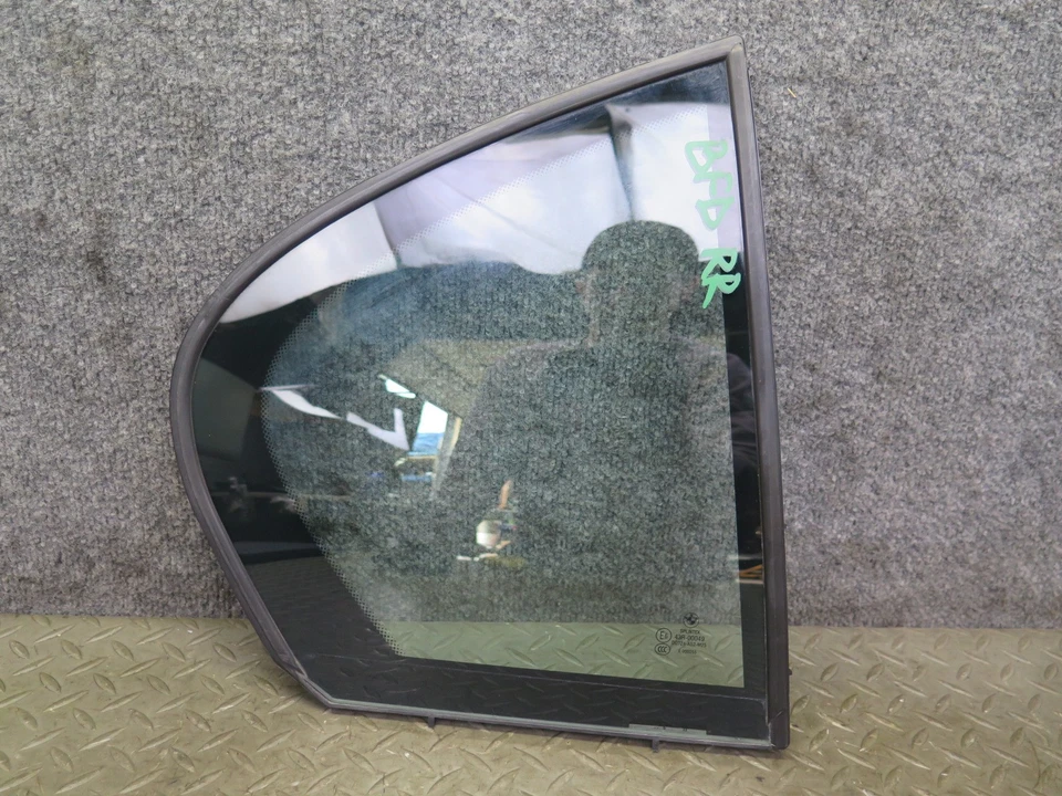 BMW E60 M5 530i 2006-2010 puerta trasera derecha cuarto ventana de cristal fija OEM Foto 1 de 4