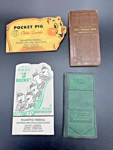 Calendarios de banco de bolsillo de 1925 y 1930 y 2 carpetas de ahorro de monedas - Imagen 1 de 15