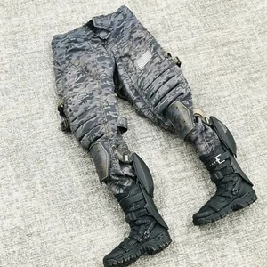 Boots Pants Figure 1/6 MMS245 Falcon Hot Toys Captain America The Winter Soldier - Picture 1 of 2