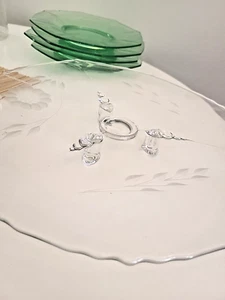 Vintage Etched Crystal Footed Cake Stand, Cornflower Pedestal Serving Plate - Picture 1 of 8