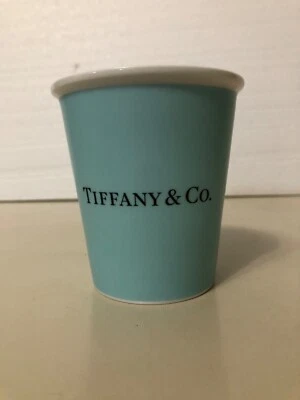 Taza de papel Tiffany & Co Bone China azul Tiffany Foto 1 de 4