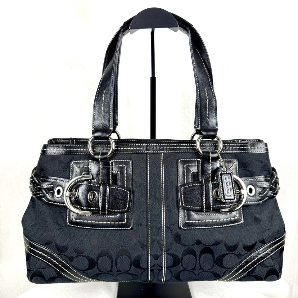Auténtico bolso de mano Coach Soho Signature de cuero negro y lona de colección Foto 1 de 4