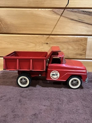 Camión de volteo hidráulico Tonka rojo vintage años 60 obras hidráulicas Foto 1 de 4