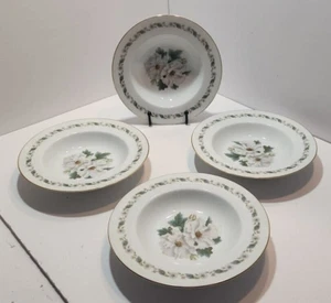 Vtg 1953 Noritake China White Gardenia #5029 Gold Rimmed 8" Soup Bowls Set of 4 - Picture 1 of 12