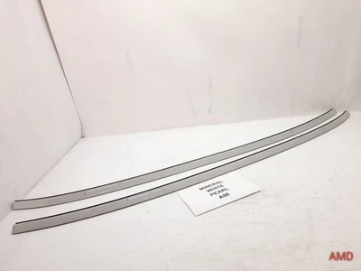 2014 BMW 320i 328i 335i 330i 340i F30 Roof Molding Set 2pc White Pearl 7312617 - Изображение 1 из 4