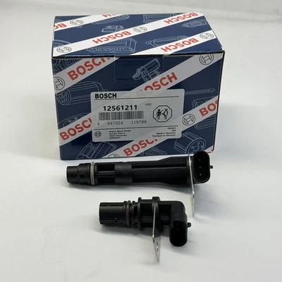 Camshaft Crankshaft Position Sensor For Chevy Silverado GMC 5.3L 6.0L 12561211 - Imagem 1 de 4
